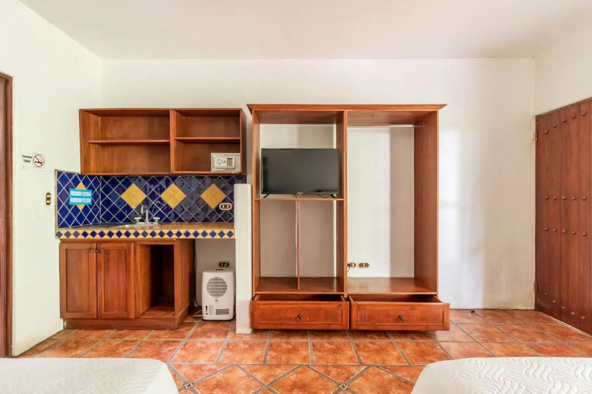 Hotel Playa Westfalia Πουέρτο Λιμόν Εξωτερικό φωτογραφία